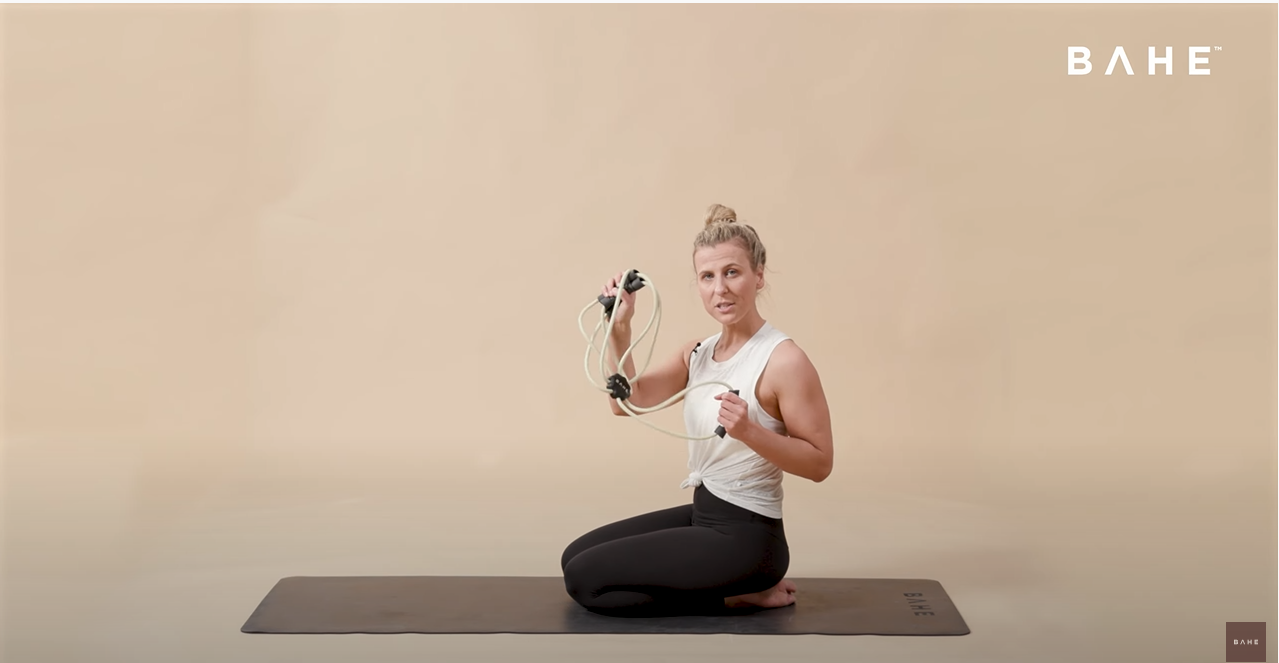 Strengthen Core & Glutes with Quadreped Donkey Kick – BAHE