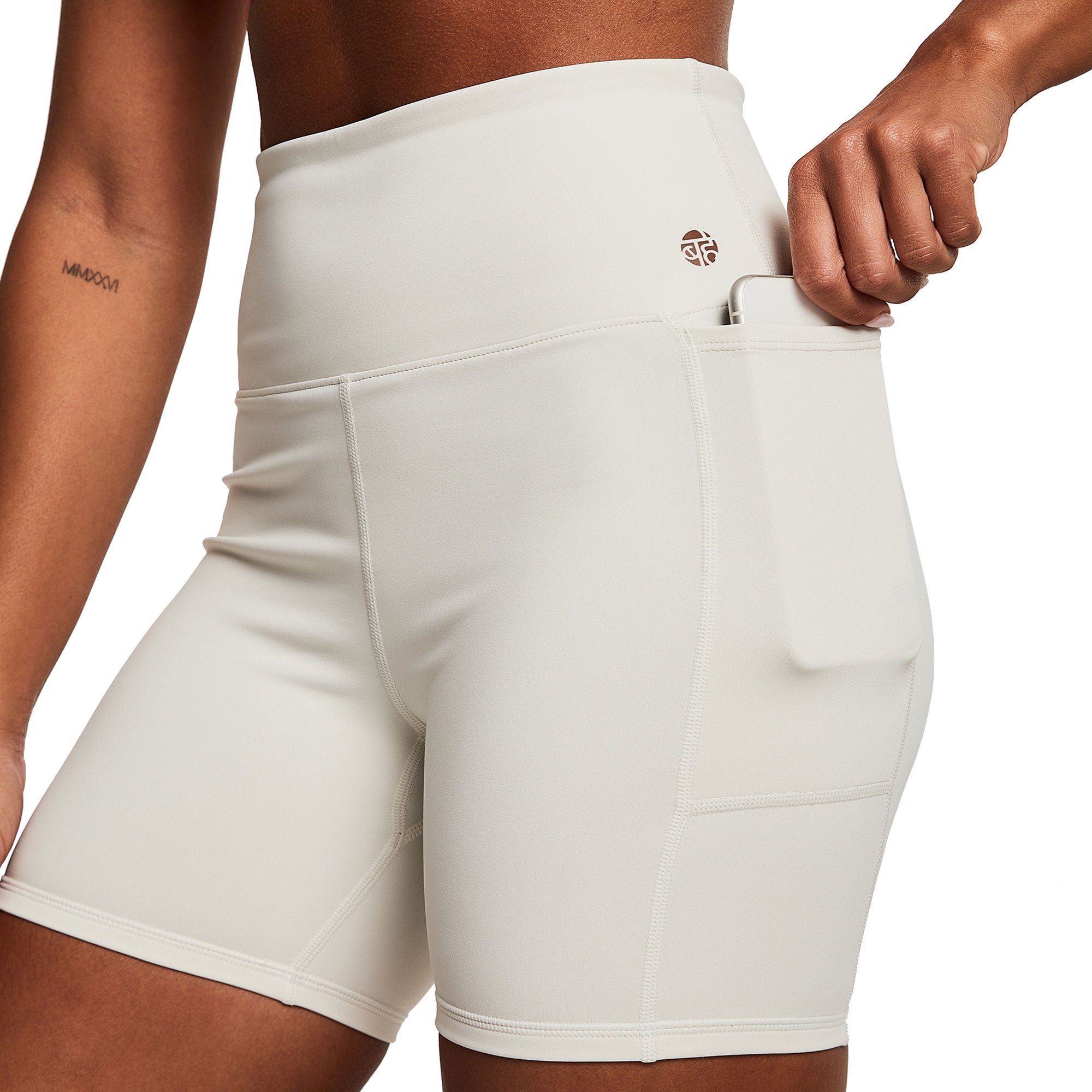 DINAMICA HIGH-RISE SHORTS 5" COCONUT