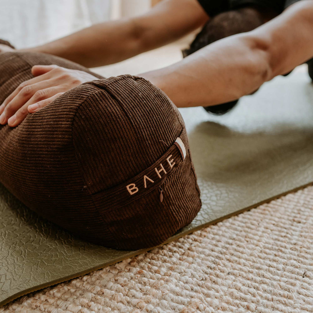 YOGA BOLSTER